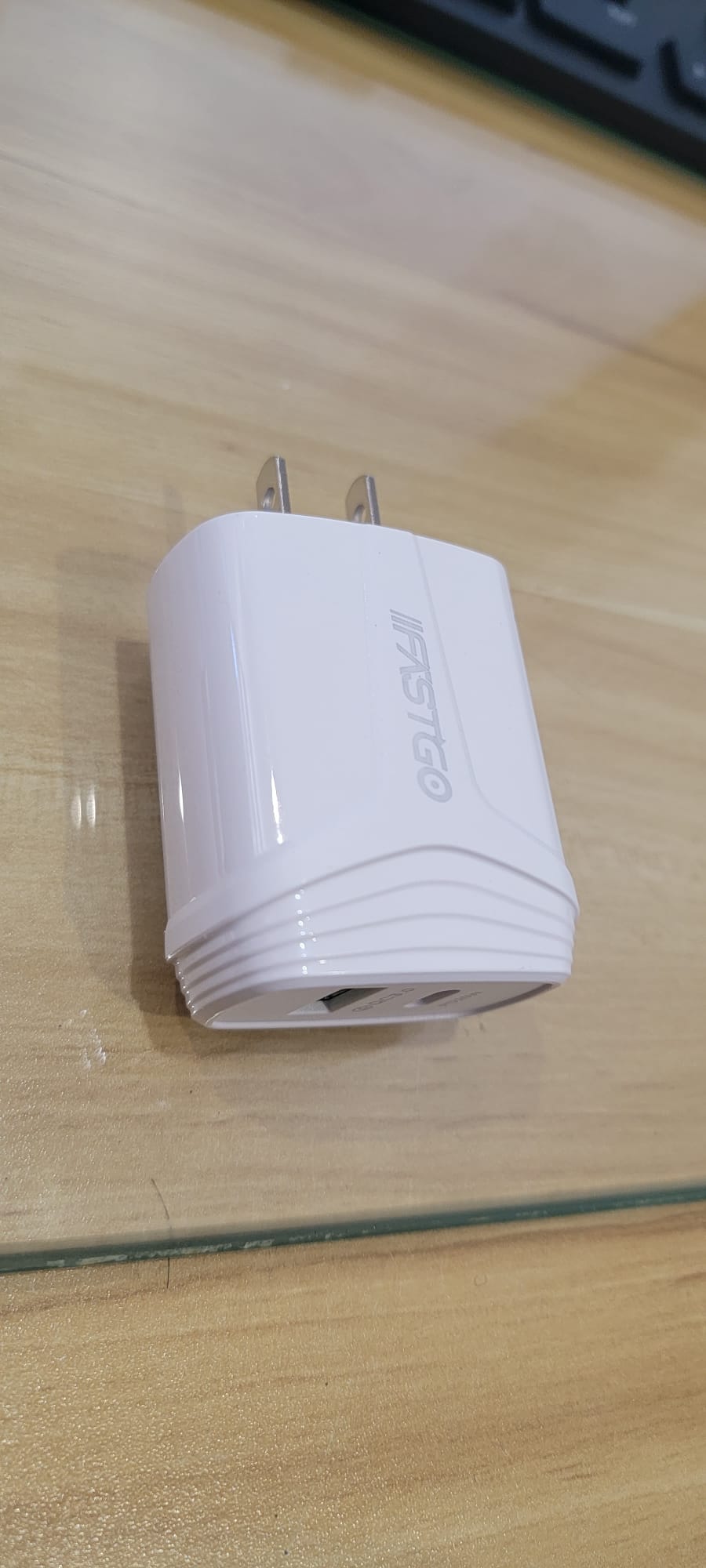 USB-C Plus USB Wall Charger Block, PD 20W